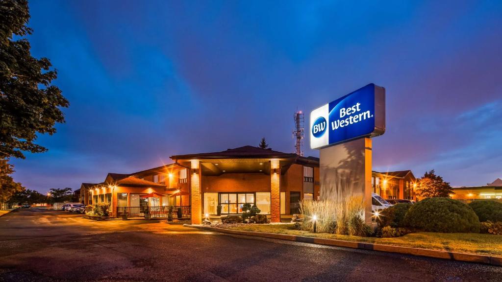 Best Western Hôtel Brossard